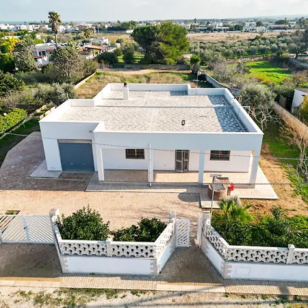 Del Mirto A 300mt Dalla Spiaggia, Parcheggio Privato, Animali Ammessi Holiday home *